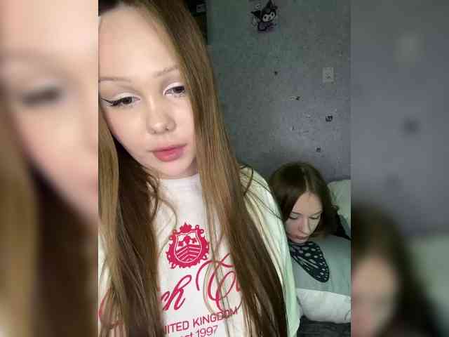 MYHOMORIKI Live Webcam on BongaCams