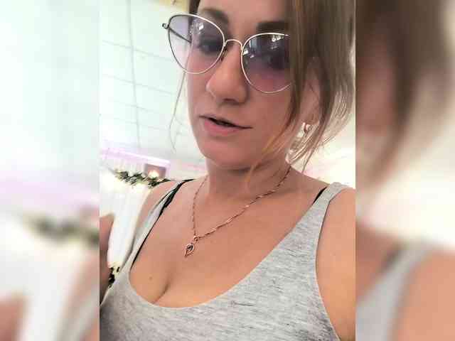 dianafarber webcam
