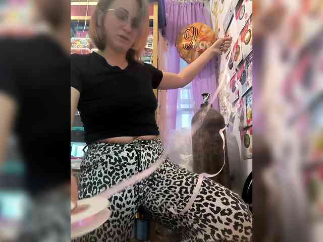 nasladinka1 Live Webcam on BongaCams