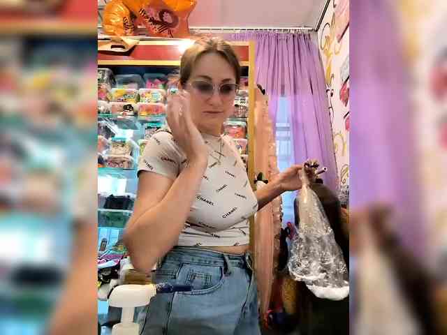 dianafarber webcam