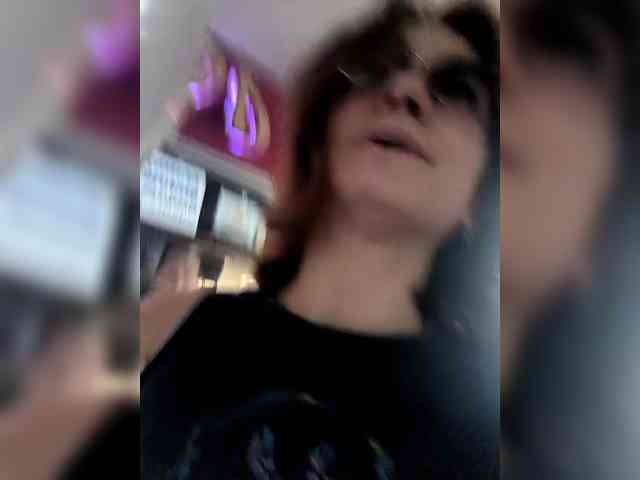 dianafarber webcam
