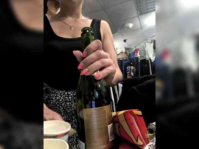 dianafarber webcam