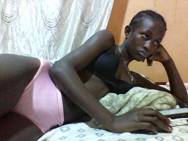 cute-letty webcam