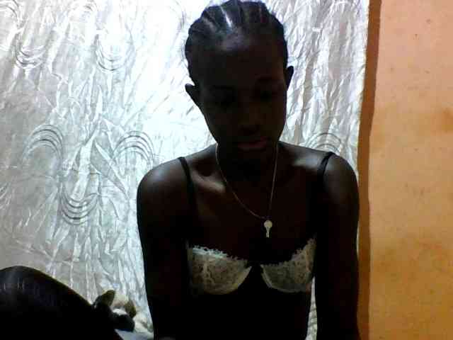 cute-letty webcam