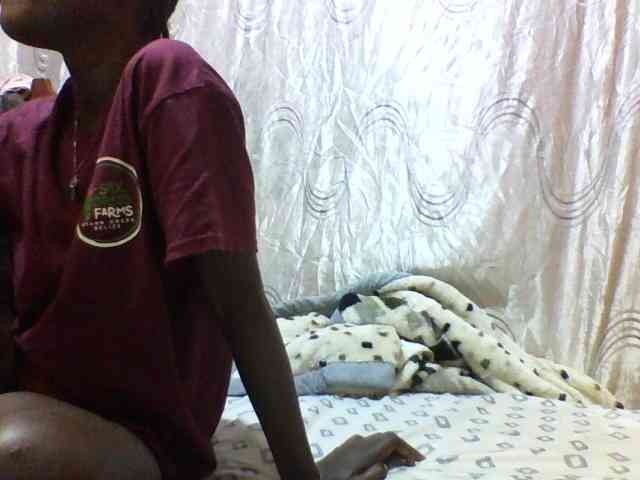 cute-letty webcam