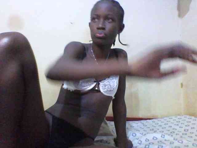 cute-letty webcam