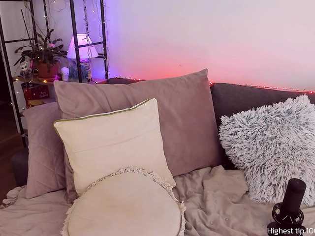 SweetCarrol from BongaCams