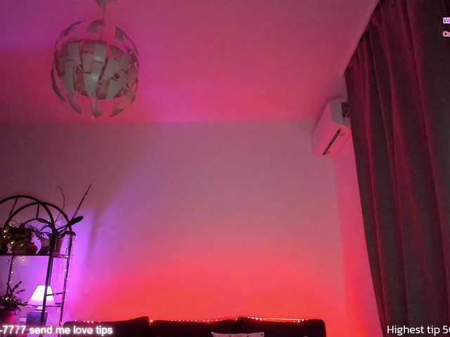 SweetCarrol's BongaCams show and profile