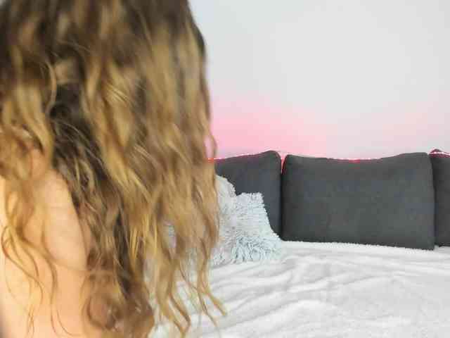 SweetCarrol webcam