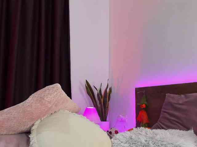 SweetCarrol webcam
