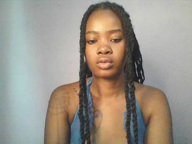 sexie-queen from BongaCams is Freechat