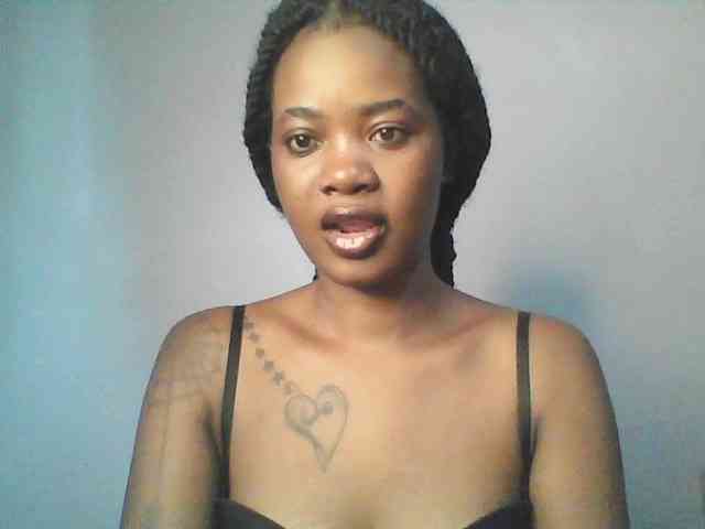 sexie-queen webcam