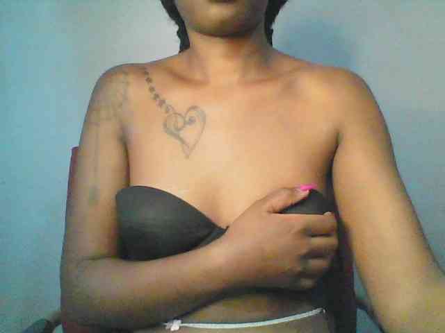 sexie-queen webcam