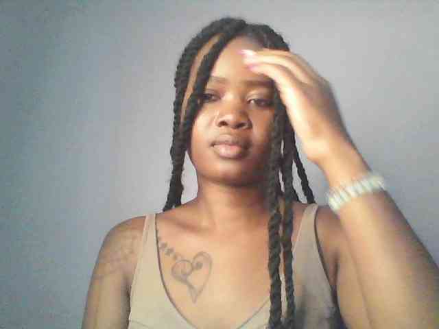sexie-queen webcam
