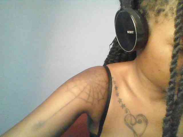 sexie-queen webcam