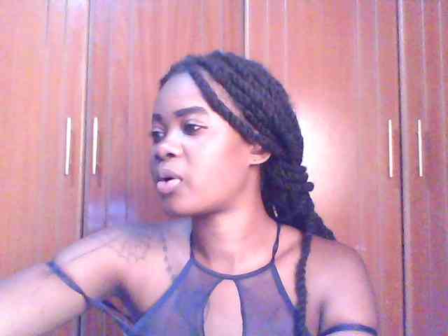 sexie-queen webcam