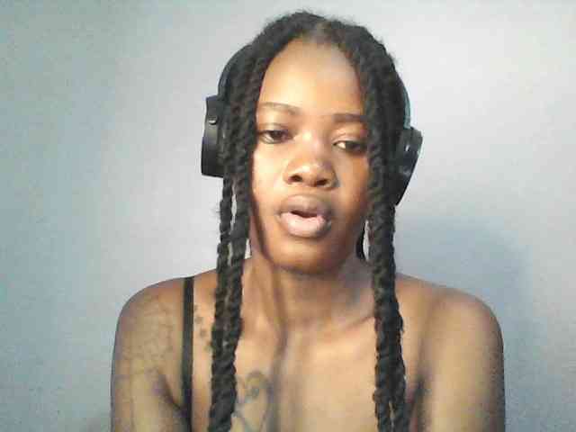 sexie-queen webcam