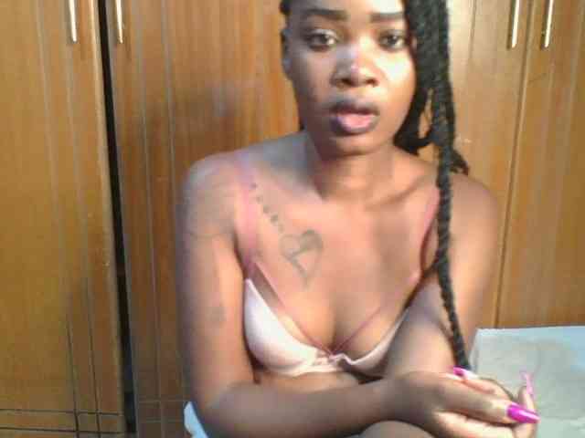 sexie-queen webcam