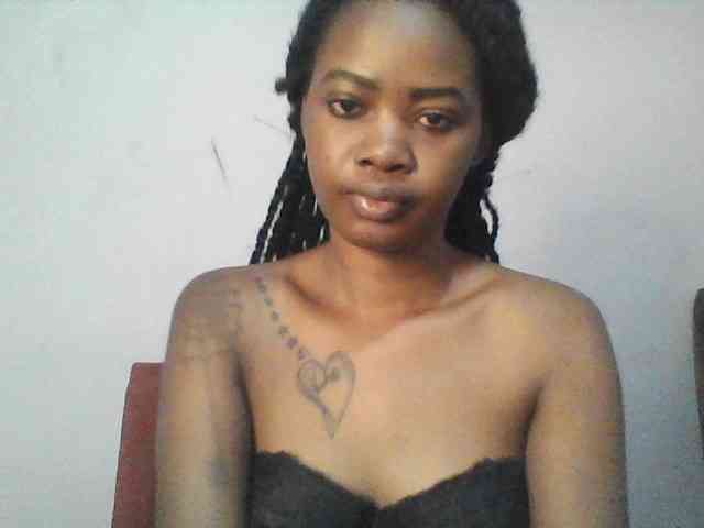 sexie-queen webcam