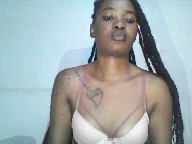 sexie-queen webcam