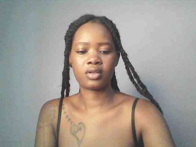 sexie-queen webcam