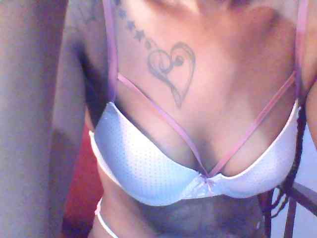 sexie-queen webcam