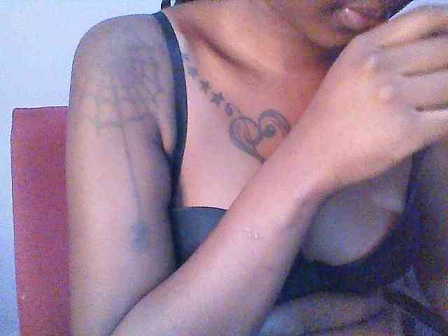 sexie-queen webcam