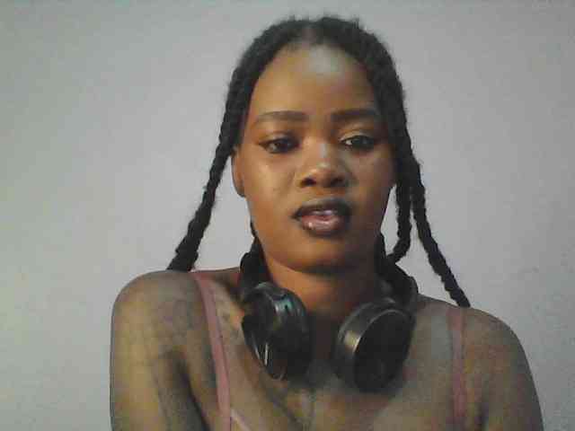sexie-queen webcam
