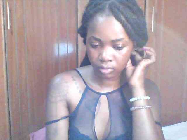 sexie-queen webcam