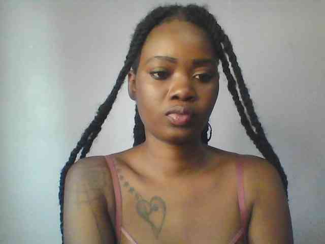 sexie-queen webcam