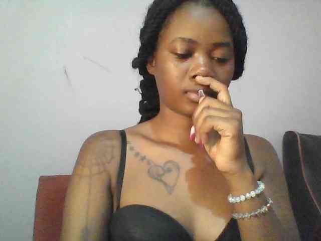 sexie-queen webcam
