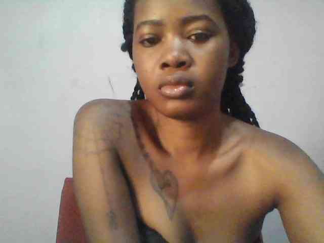 sexie-queen webcam