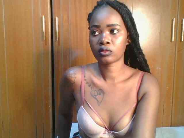sexie-queen webcam