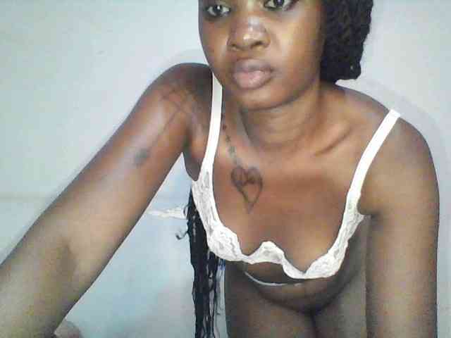 sexie-queen webcam