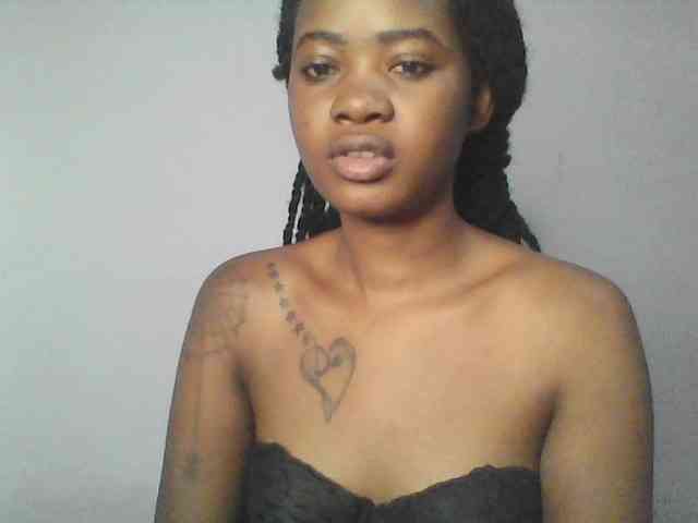 sexie-queen webcam