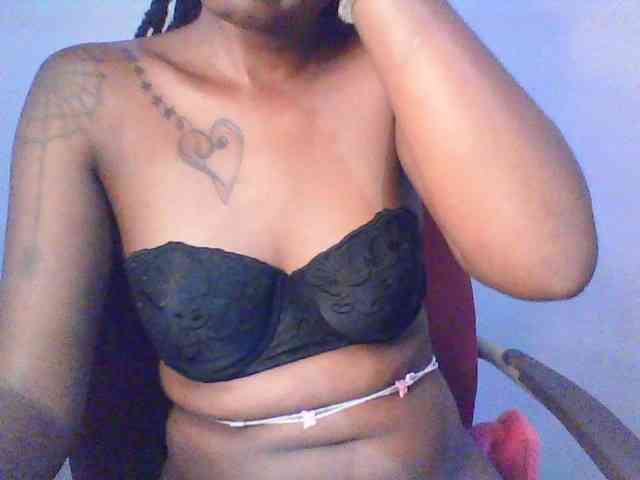 sexie-queen webcam