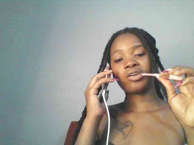 sexie-queen webcam