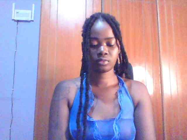 sexie-queen webcam