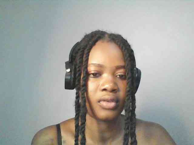sexie-queen webcam