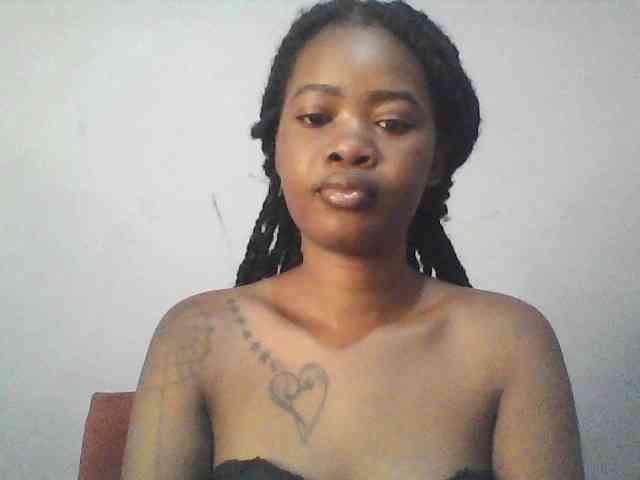 sexie-queen webcam