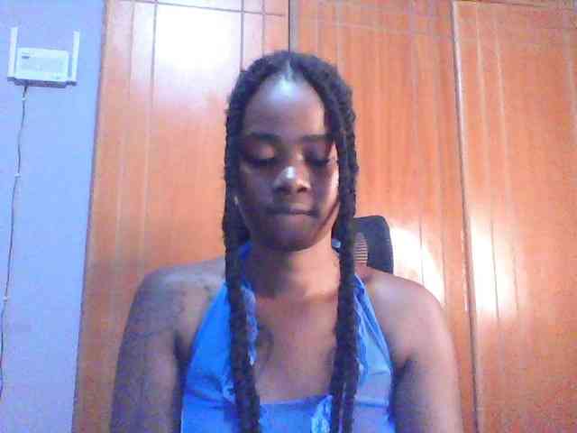 sexie-queen webcam
