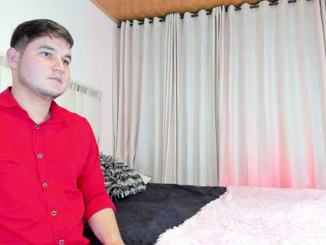 CameronandMartin's BongaCams show and profile