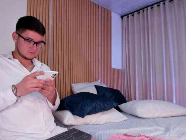 CameronandMartin webcam