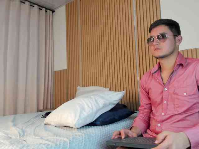 CameronandMartin webcam
