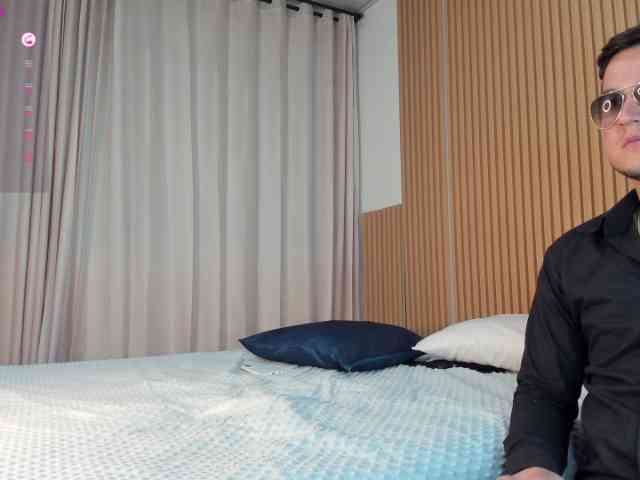CameronandMartin webcam