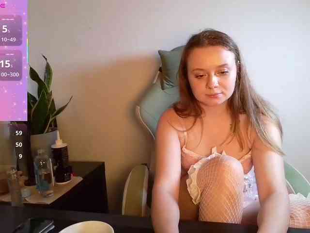 mika-tyan-of webcam