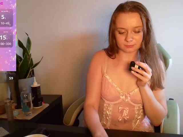 mika-tyan-of webcam