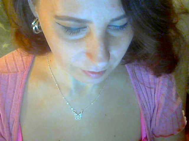 xJESSIxx's BongaCams show and profile