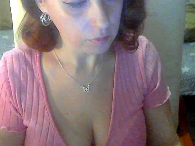 xJESSIxx's BongaCams show and profile