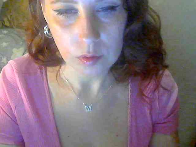 xJESSIxx Live Webcam on BongaCams